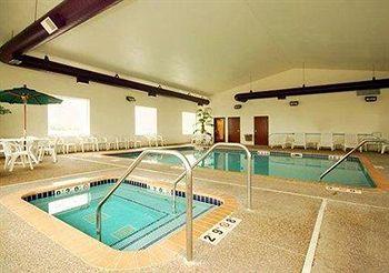 Crossings By Grandstay Inn & Suites Becker Extérieur photo